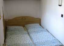 1380624899-090-app-6-schlzi
