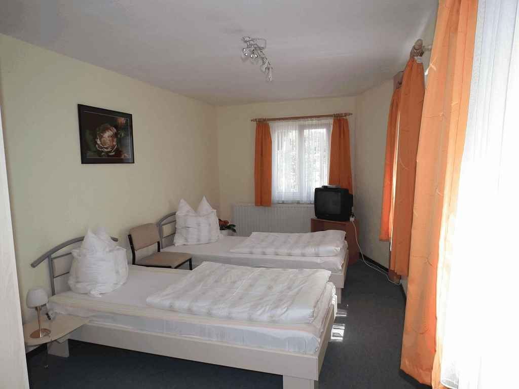 Vermietung 2RaumApartment in Radebeul