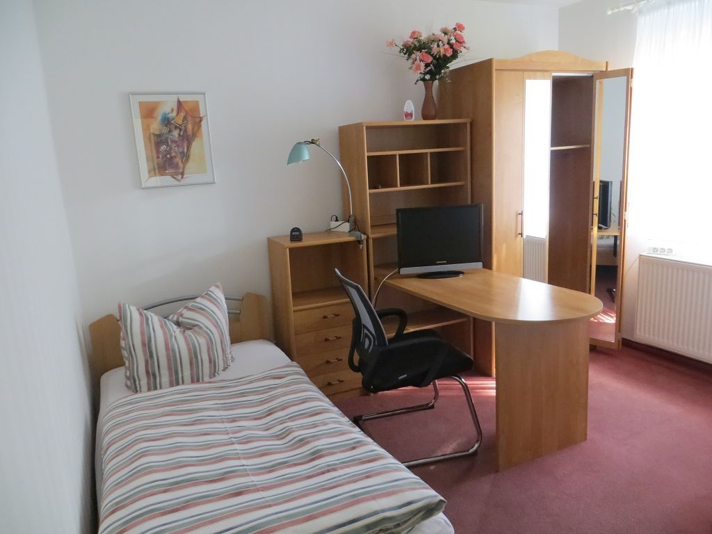 Kleine 1Raum Apartments, Vermietung in 01465 Langebrück