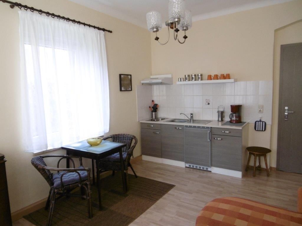 2 Apartments Vermietung in 01309 Striesen